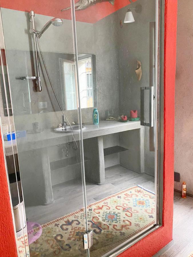 The Honeymoon Home Белано Екстериор снимка